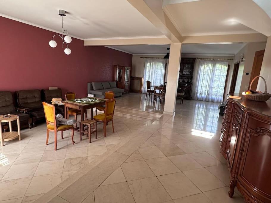 Maison 250m2 4chambre Villa